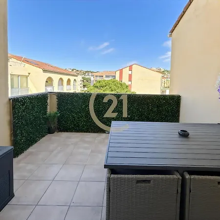 Apartment Duplex Moderne Proche Plage, Port Et Centre-ville Calvi (Corsica)